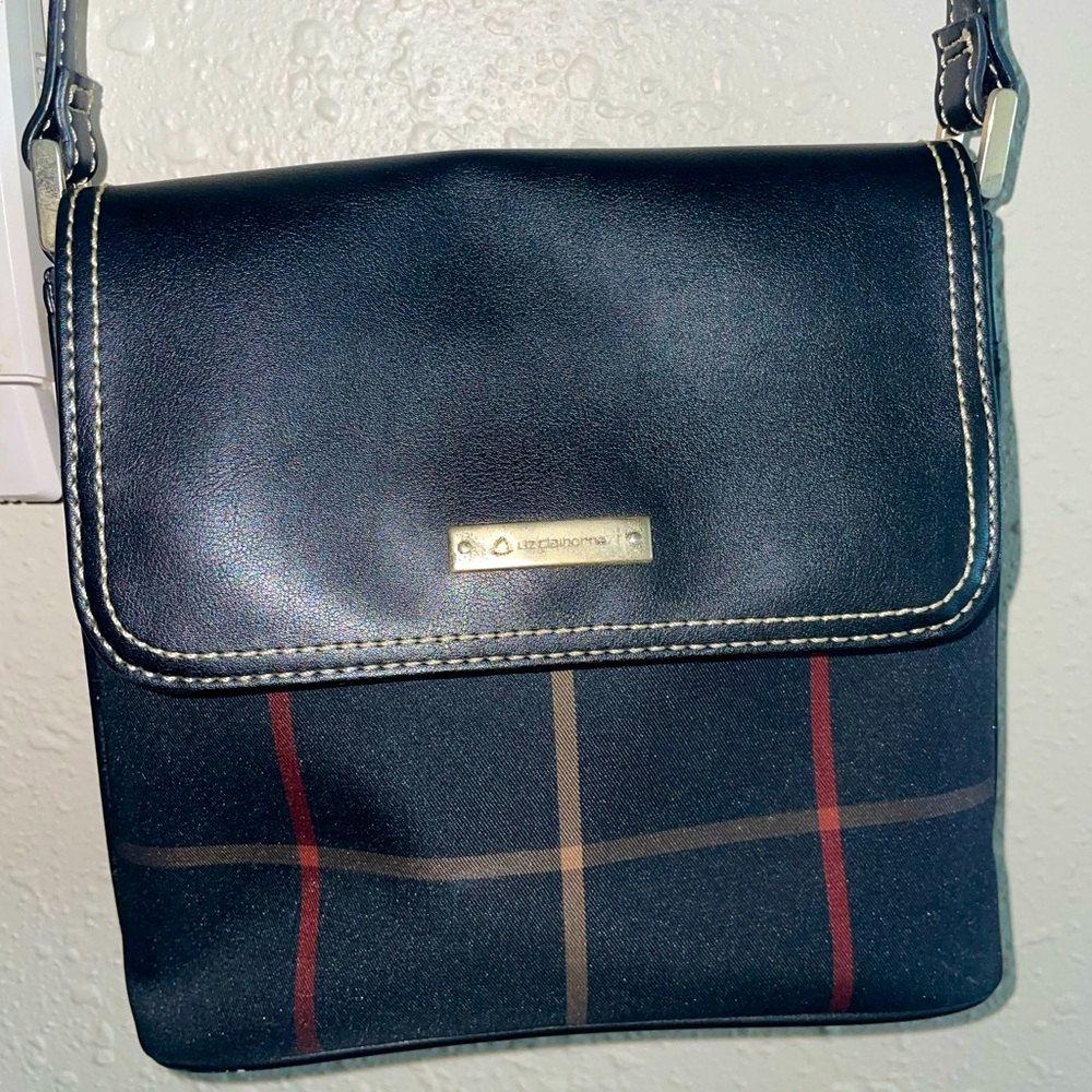 Liz Claiborne crossbody purse